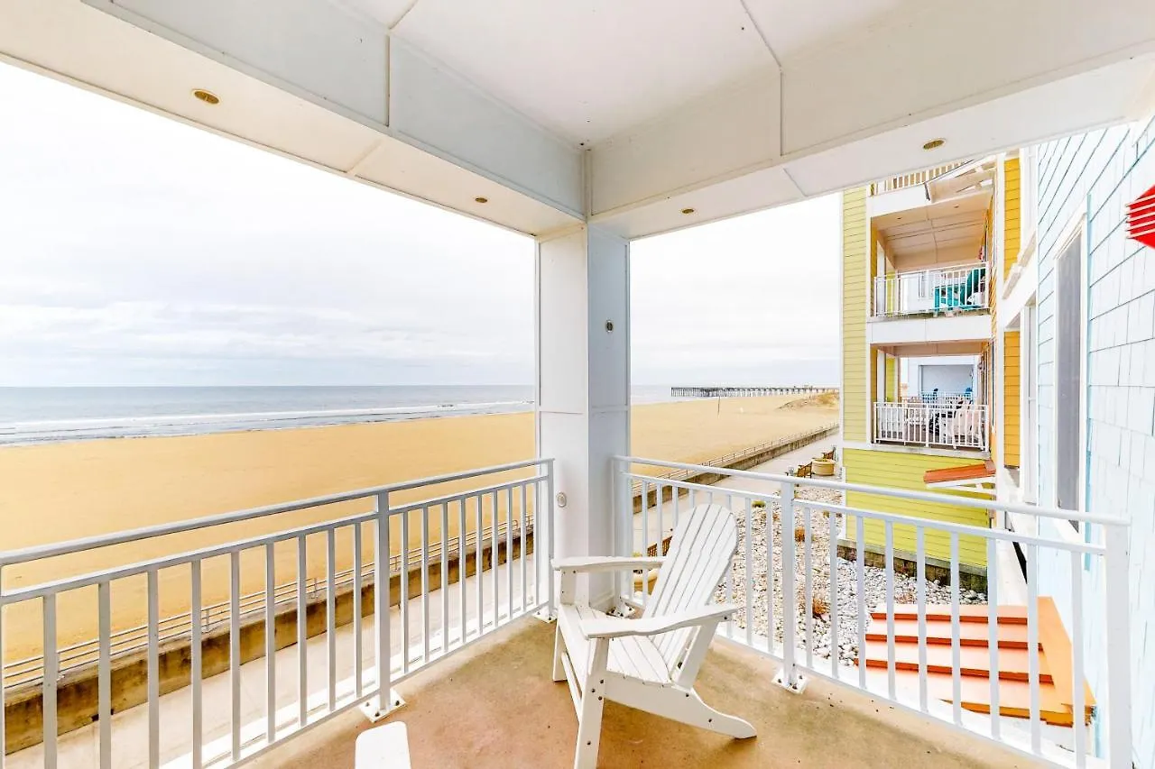 The Sanctuary - Life Is Good B107 Apartment Virginia Beach